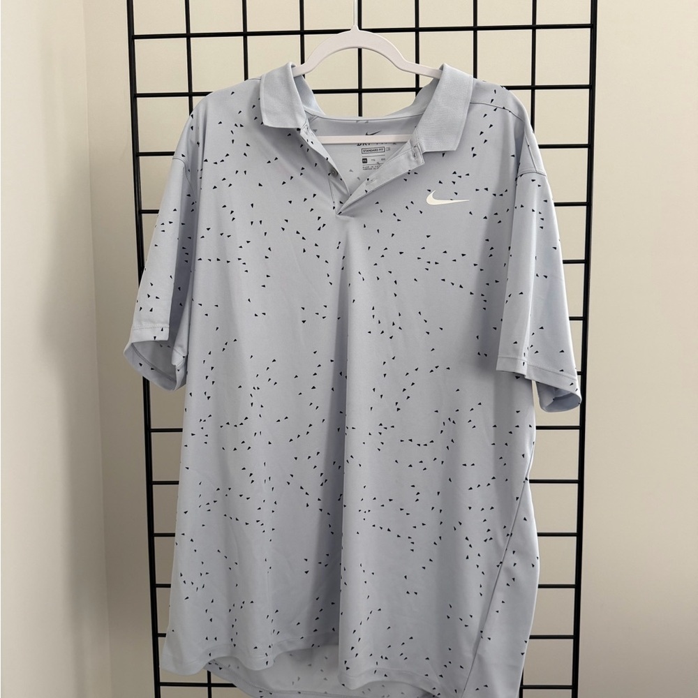 Nike Men's Polo Shirt in Light Blue with Pattern